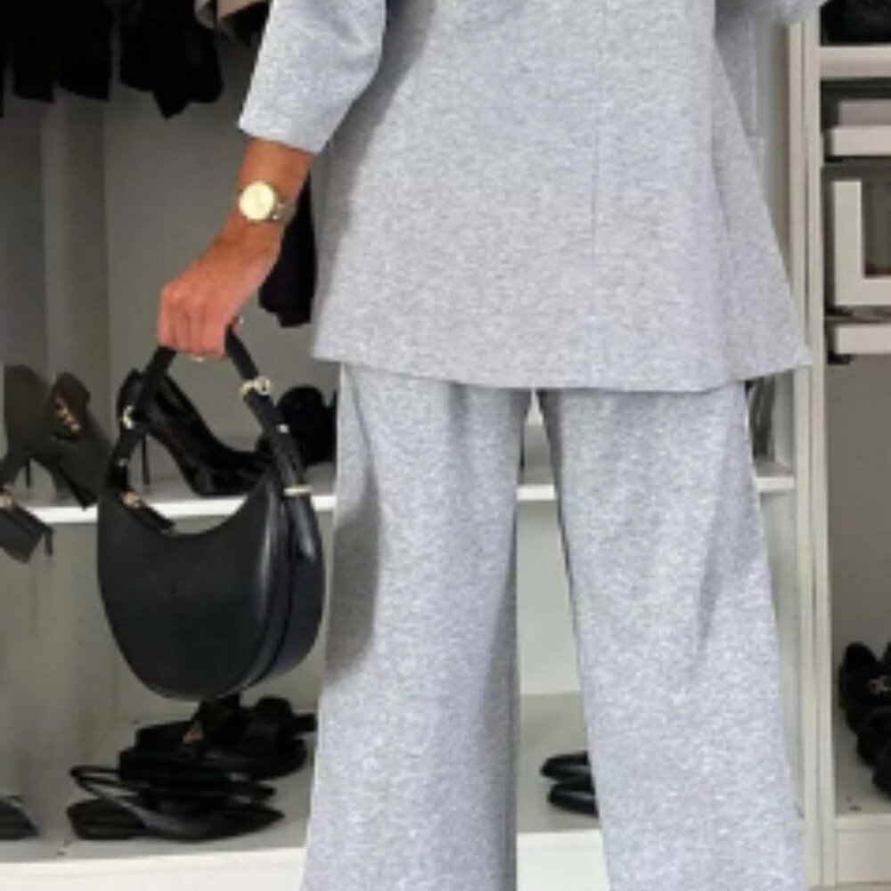 #184  CONTRAST LAPEL COLLAR TOP AND PANTS SET - Picture 3 of 3